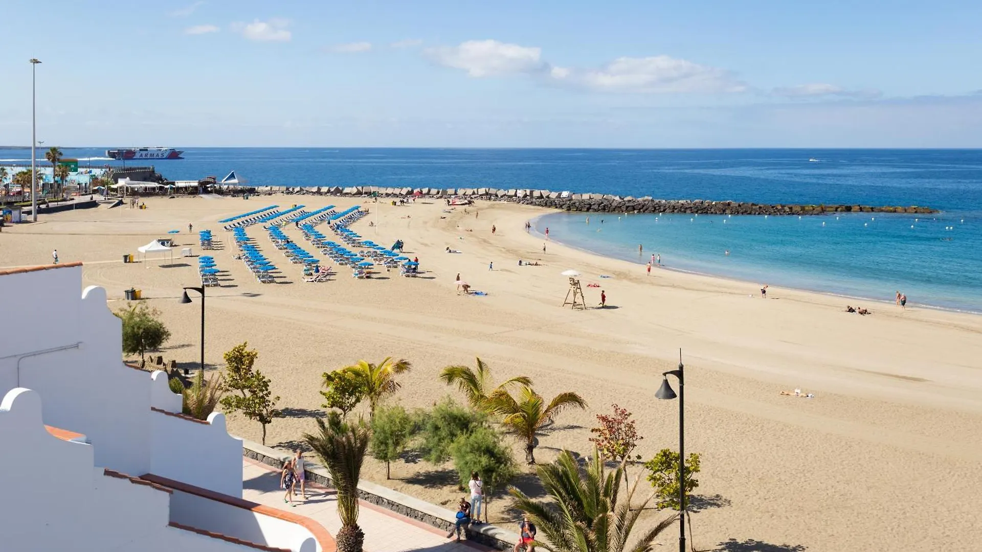 Home2Book Beachside Los Cristianos Apt & Pool アパート